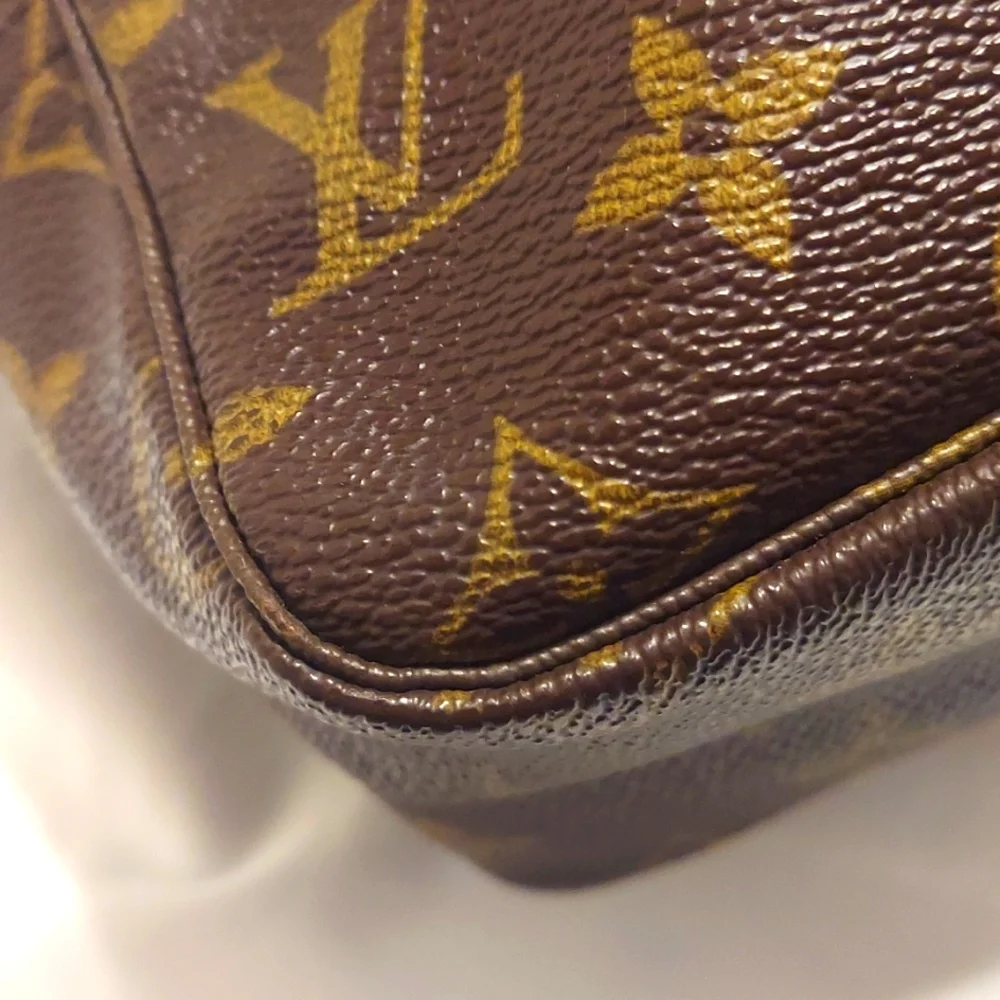 Louis Vuitton Monogram Vintage Trousse Toilette 28 Cosmetics Pouch Purse
